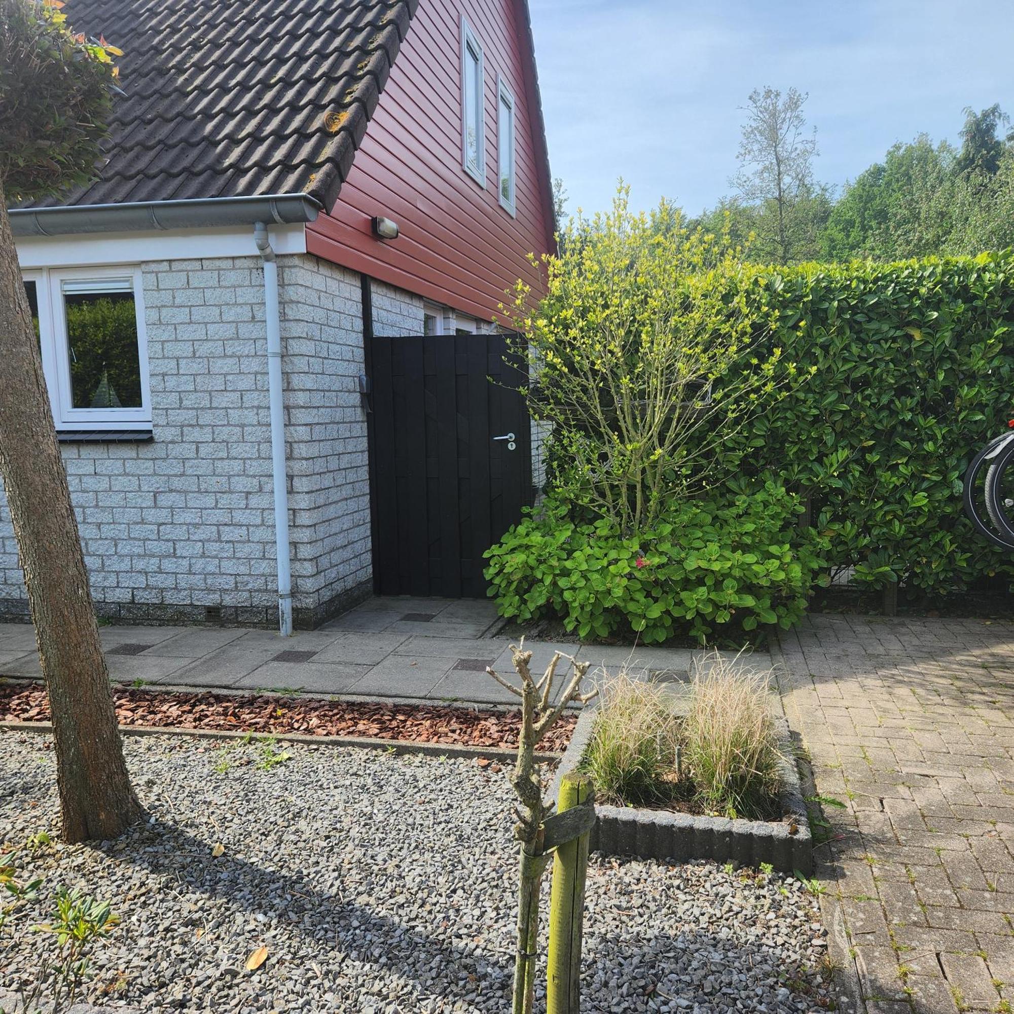 Vakantiehuis Op Villapark Oesterbaai Aan Zee , Met Speeltuin Grenzend Aan De Tuin Wemeldinge Eksteriør bilde
