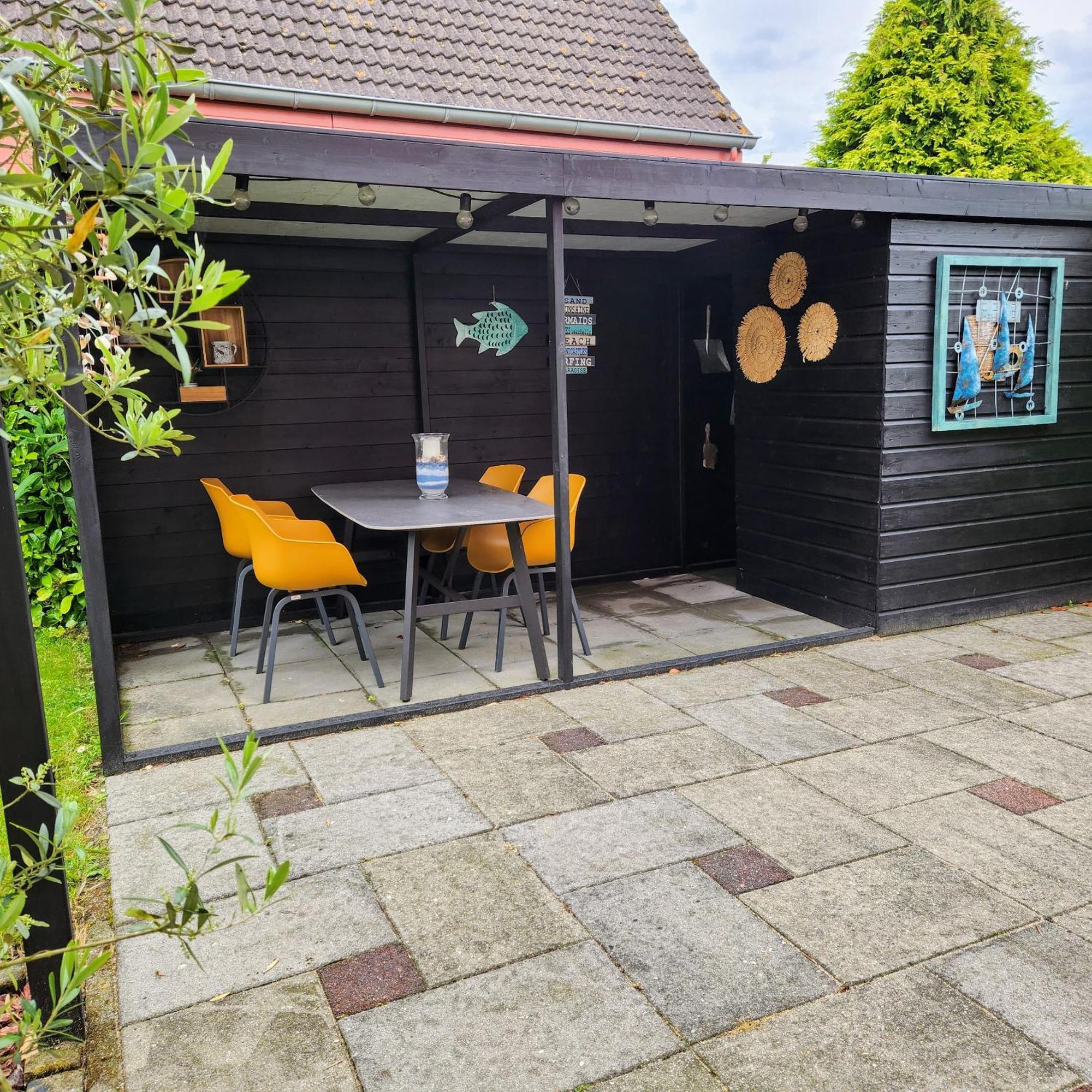 Vakantiehuis Op Villapark Oesterbaai Aan Zee , Met Speeltuin Grenzend Aan De Tuin Wemeldinge Eksteriør bilde